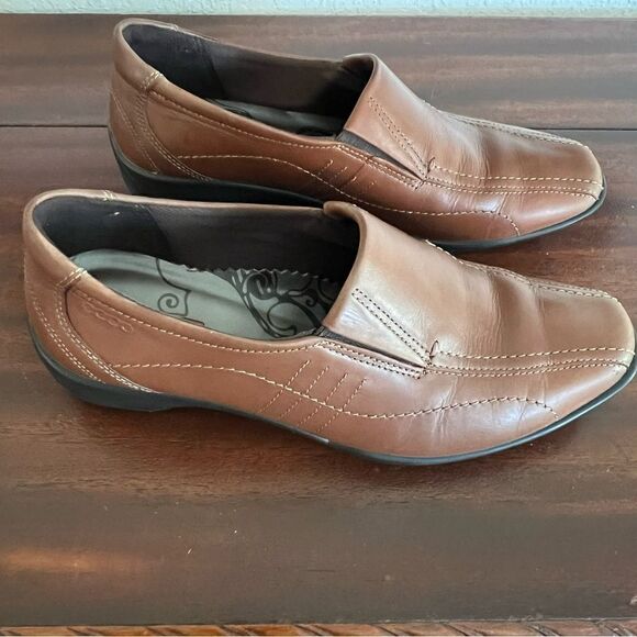 Ecco Brown Leather Loafers. Size 36 (5/5.5). Great Used Condition! - Picture 2 of 9